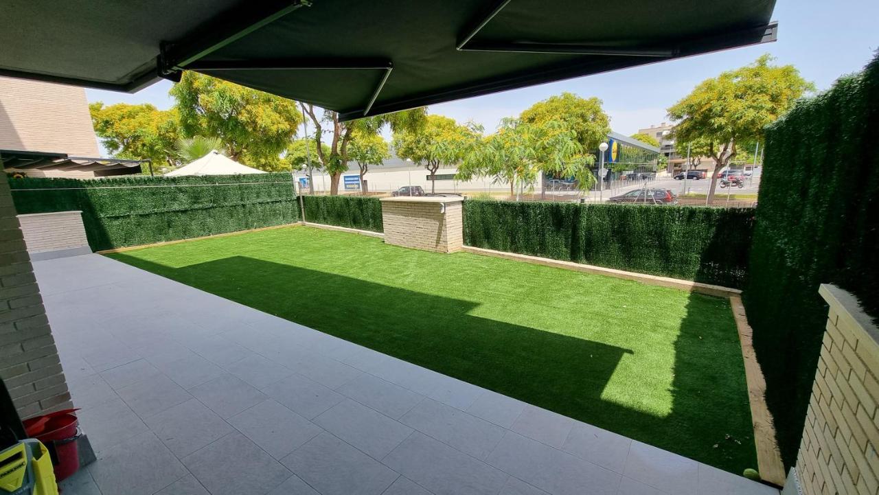 Apartamento Diseno Con Jardin Privado A 100 Metros Del Mar Torredembarra Exterior photo