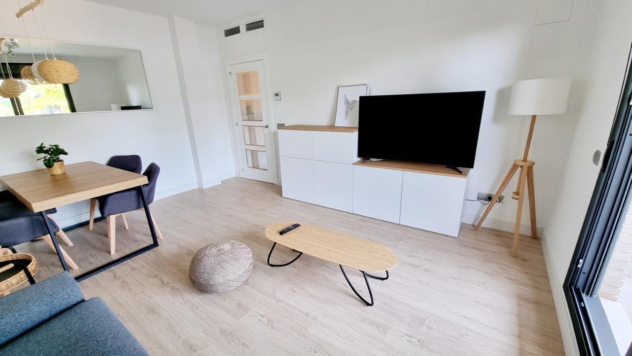 Apartamento Diseno Con Jardin Privado A 100 Metros Del Mar Torredembarra Exterior photo