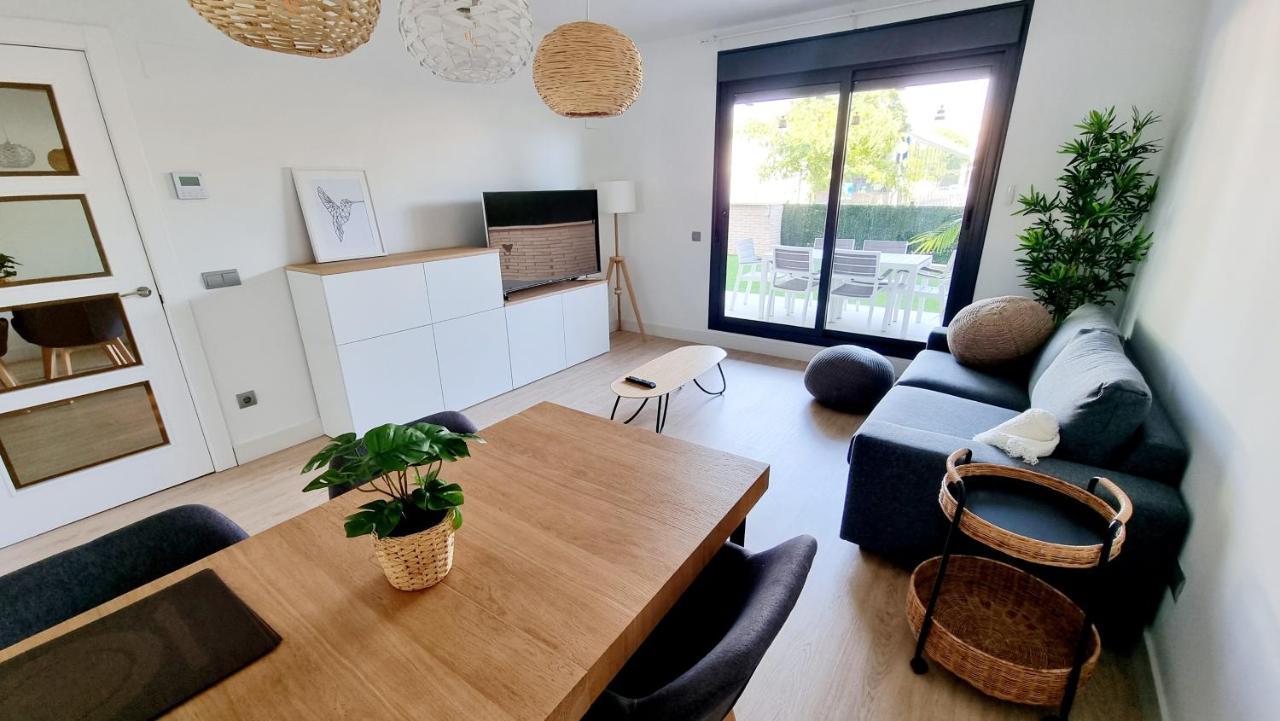 Apartamento Diseno Con Jardin Privado A 100 Metros Del Mar Torredembarra Exterior photo